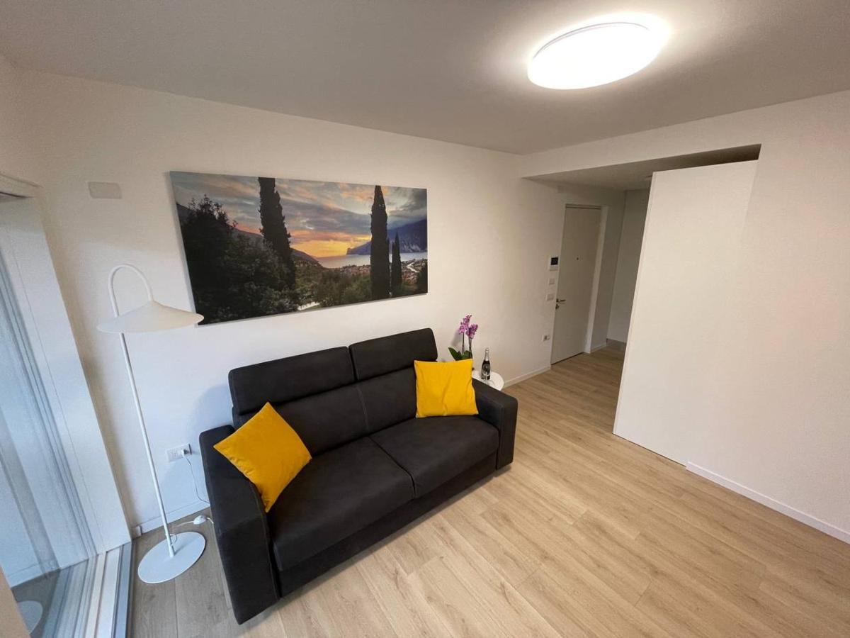 Le Terrazze Living Διαμέρισμα Ρίβα ντελ Γκάρντα Εξωτερικό φωτογραφία